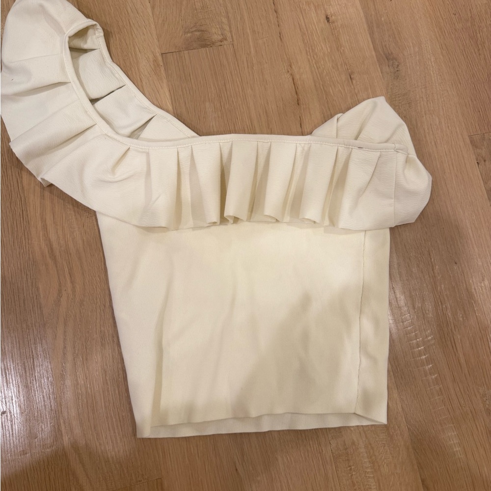 Zara One Shoulder Ruffle Top - Picture 4 of 5